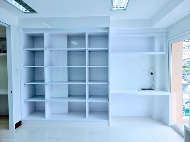 picture BanKluai-SaiNoi Rd. Lotus Bang Kruai-SaiNoi 2.3km. For rent commercial building 3-storey 2 units 40 - 7/8