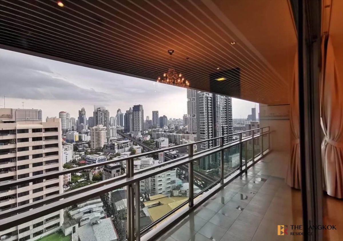 picture The Madison Condominium Sukhumvit 41 ✨ Luxuriously Elevated Unit 💎 Near BTS Phrom Phong - 16/16