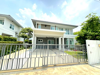 เช่าบ้านเดี่ยว ถนนรามคำแหง : ให้เช่าบ้าน โครงการมัณฑนา บางนา-วงแหวน (Mantana Bangna-Wongwaen) [E216]