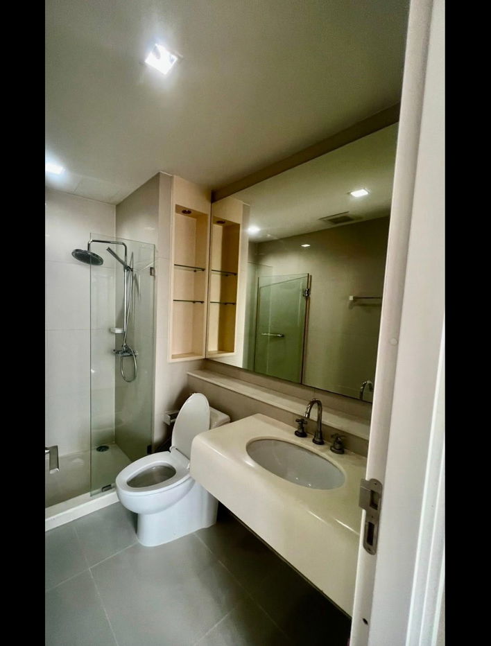 รูป  Ivy Sathorn. 1นอน 42ตร.ม. ว่างพร้อมอยู่ Line id: @pfagent - รูปที่ 8/9
