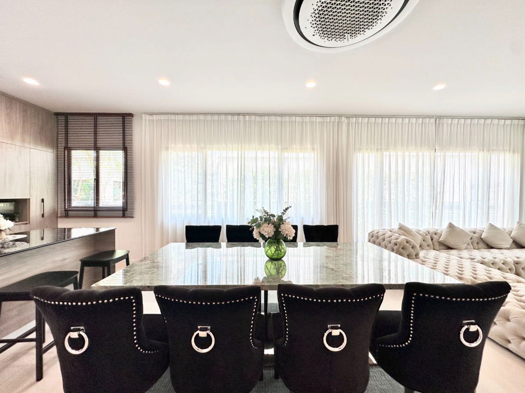 picture Burasiri Krungthep Kreetha - 🏡 Rent | Ready to Move In Luxury House with 4 Bedrooms  5 Bathrooms,📞 096-2493698 (BKK0175) - 6/26