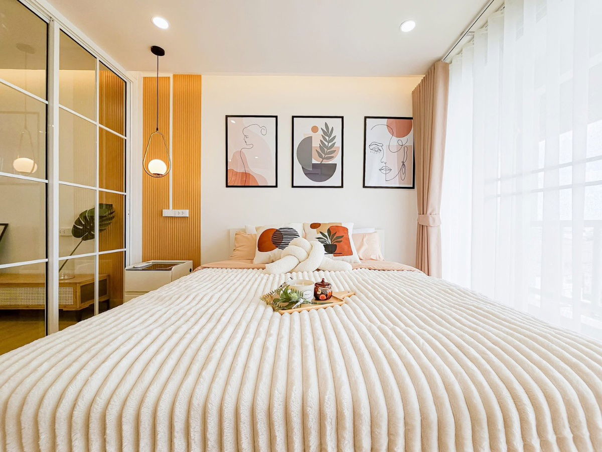 picture City                       Villa - 4/7