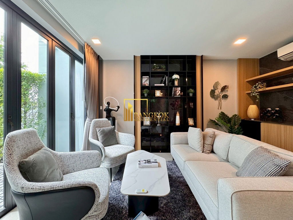 picture VIVE Krungthep Kreetha | Luxurious 4 Bedroom House For Rent - BR28266SH - 15/79