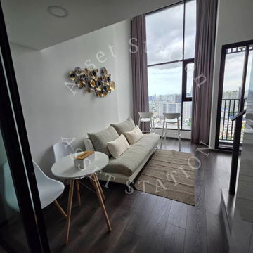KnightsBridge Space Ratchayothin | Near BTS Phahon Yothin