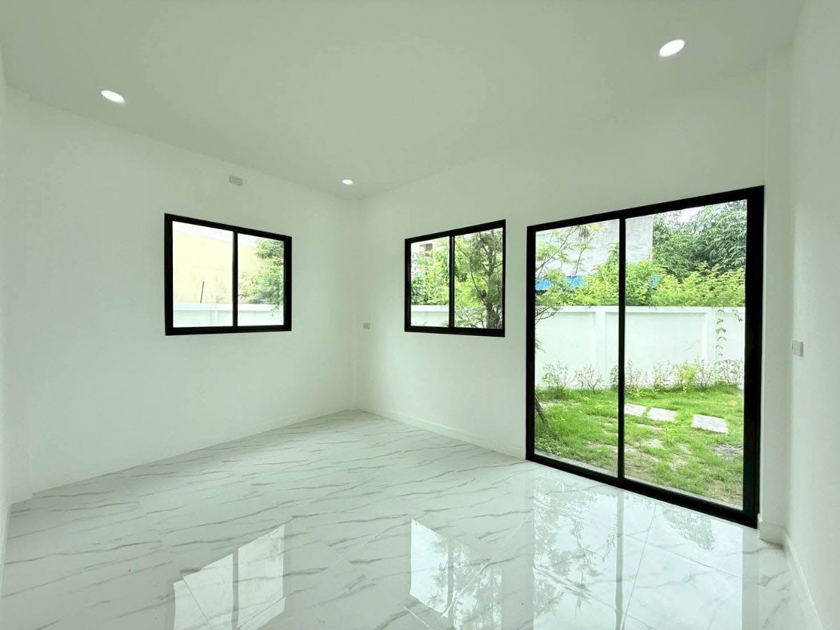 picture 🏡 Brand New Luxury Pool Villa – Mae Hia, Chiang Mai. elegant built-in furniture throughout the house. - 14/23