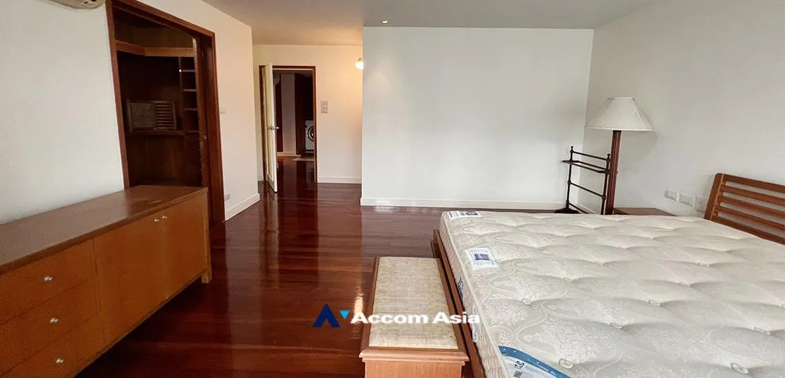 picture 🔼🔽 AccomA 📩  3 BR Condominium @Navin Court (AA32227) - 17/20