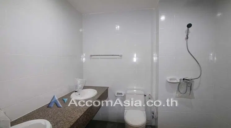 รูป 🔼🔽 AccomA 📩  4 BR Townhouse in Khlong Toei (AA11345) - รูปที่ 7/9