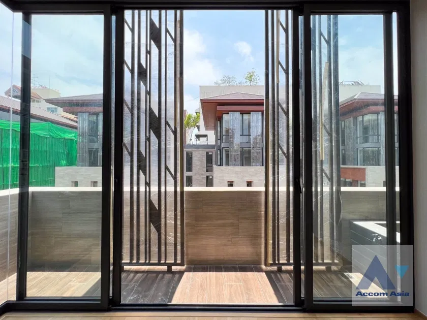 picture 🔼🔽 AccomA 📩 Private Swimming Pool,Huge Terrace 4 BR House @Anina Villa Sathorn-Yenakart (AA35546) - 17/18