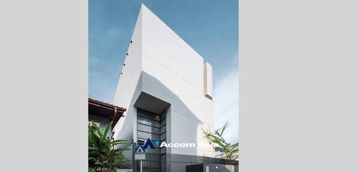 picture 🔼🔽 AccomA 📩  3 BR House in Thung Maha Mek (AA31946) - 2/20