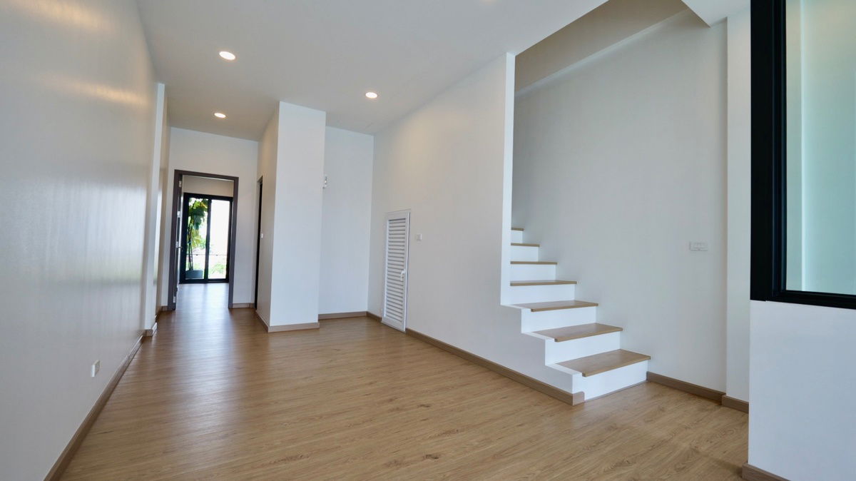 picture 3-story home office for sale, new project in Theparak, using premium materials, only 8 units, special price starting at 5.9 million baht,  - 10/16