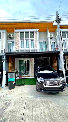 Townhouses for rent Nopparat Rajathanee Station : 3 B1003 Townhouse for rent, 2 floors, Golden Town, Ramintra-Wongwaen, Khubon Road