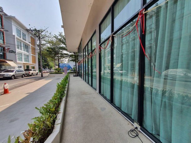 picture FOR RENT  OFFICE PROPERTY  289000 BAHT per MONTH - 5/8