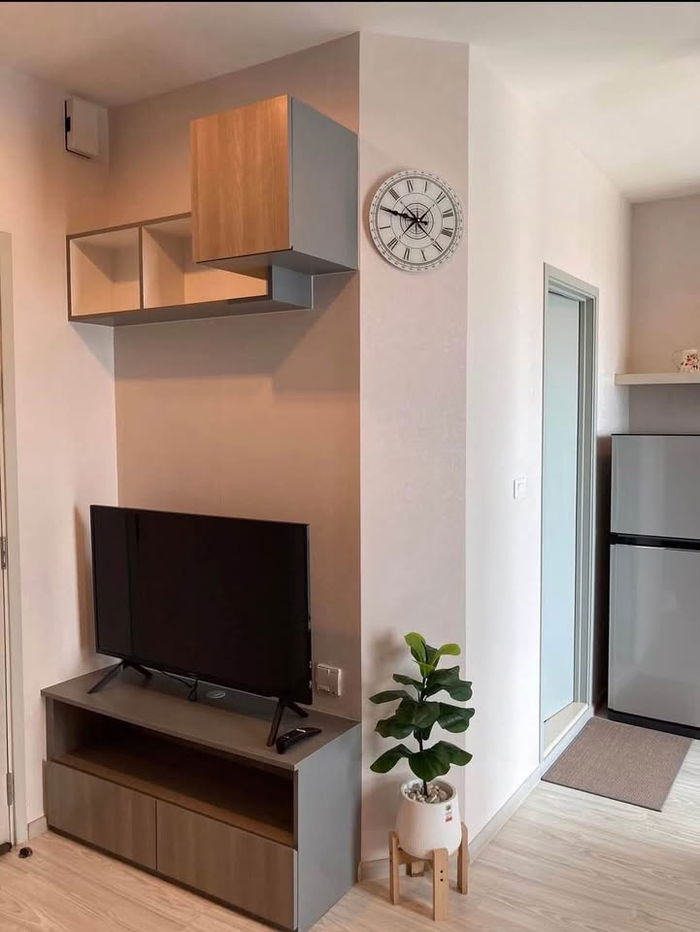picture Urgent Rent!! Great Price! Beautifully Decorated Unit at IDEO MOBI Sukhumvit Eastgate - 5/13