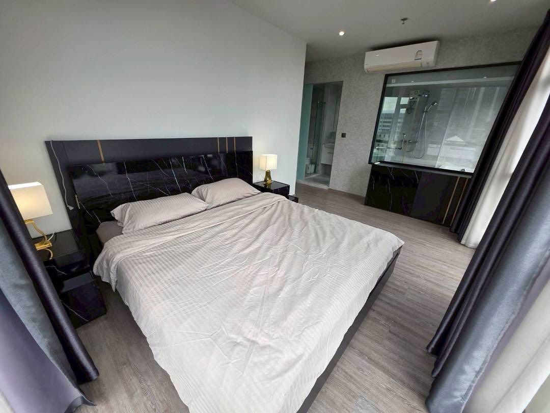 picture Condo for rent Rhythm Ekkamai Monthly 65,000 thb. - 7/14