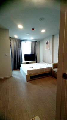 Condos for rent Seacon Square Department Store : Condo for rent: Atmoz Oasis Onnut, ready to move in. If interested, contact Line @goodmanpro or call 0999029192.