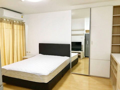 BTS On Nut 290 m. Price  10,000 Baht My Condo Sukhumvit 52 ( Rental )