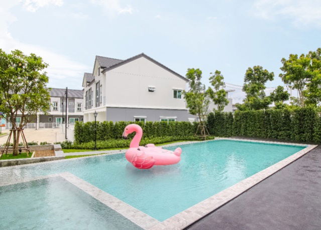 picture BTS Thipphawan 600m. New 2-story townhouse for rent 19 sq.wa.152 sq.m. 4 bed located on Theparak Roa - 4/8