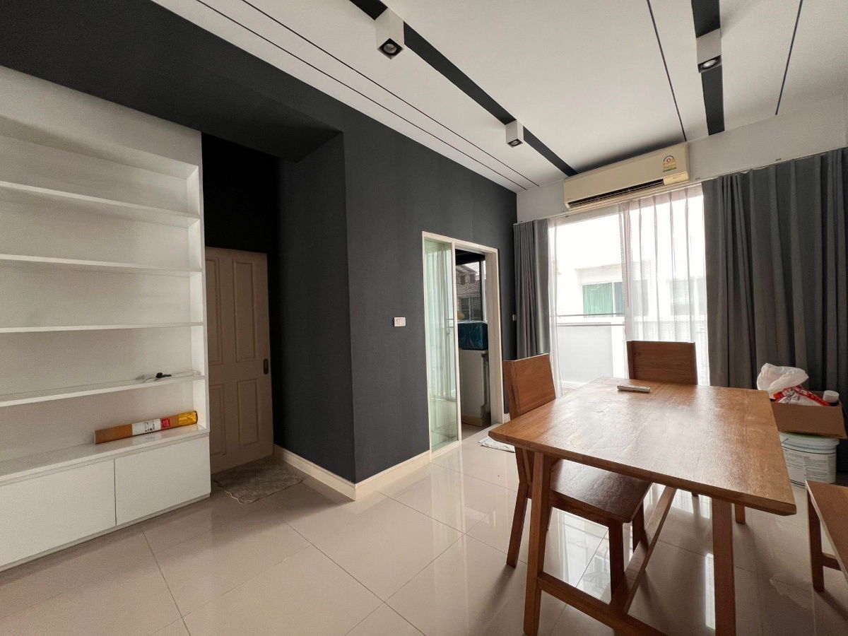 picture House for rent aan Klang Muang S-Sense Srinakarin 46/1, ready to move in. If interested, contact Line @goodmanpro or call 0999029192. - 6/9