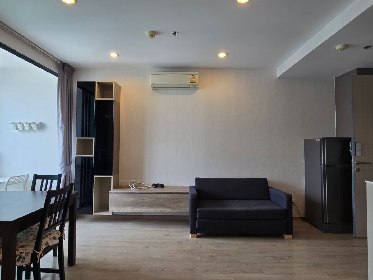 picture Ideo Q Chula Samyan【𝐑𝐄𝐍𝐓】🔥Spacious rooms, fully furnished, and fully equipped with amenities.🔥  Contact Line ID: @hacondo - 6/8