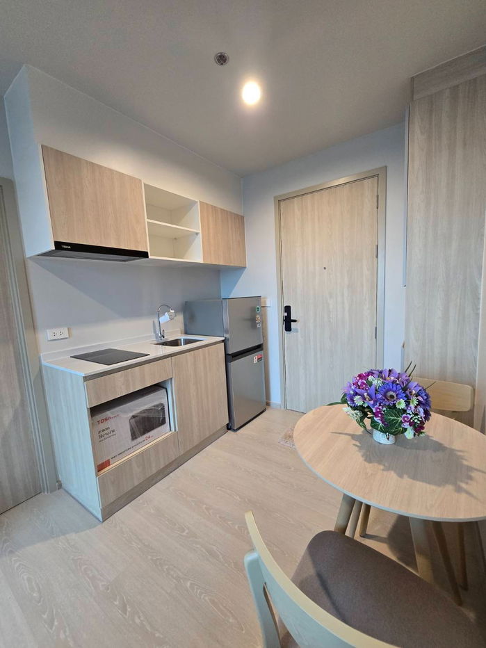 picture Code: KJ8554  for rent Nue Mega Plus Bangna // Line ID: @kjcondo (with @) // - 3/45