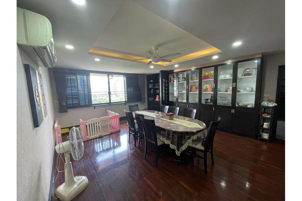 รูป [920021007-303] BEAUTIFUL TENANT OCCUPIED CONDO BELOW MARKET PRICE UP FOR SALE - รูปที่ 9/19