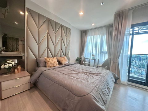 Condo for Rent : Life Sathorn-Sierra  Studio Nice decorated Built-in furniture Fully furnished no damage earthquake Near BTS Talat Phlu