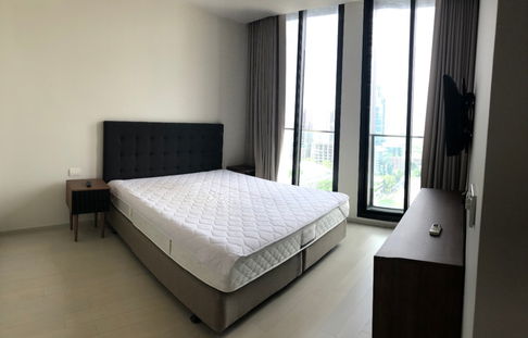 P-122965 Condo for rent Noble Ploenchit fully furnished (Confirm again when visit). 
