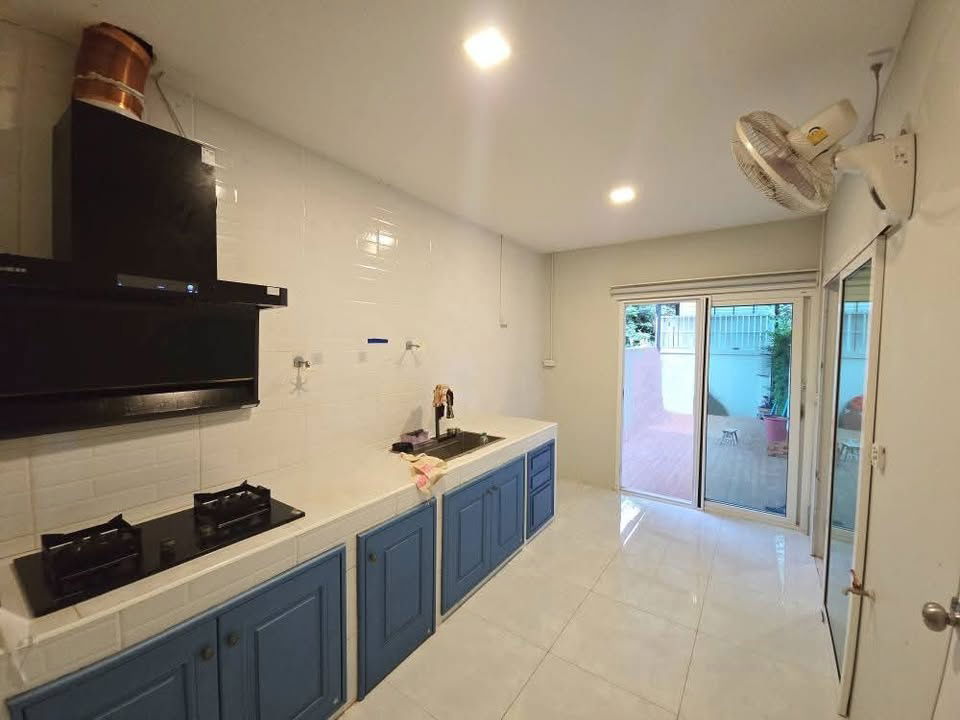 รูป ขายบ้านเดี่ยว 2 ชั้น หมู่บ้าน ศิขรินทร์ ปิ่นเกล้า-สิรินธร 59 ตารางวา  - รูปที่ 2/8