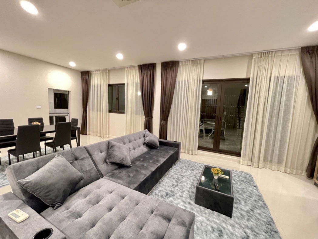 รูป ให้ เช่า บ้านเดี่ยว The City Ramintra 2 เดอะ ซิตี้ รามอินทรา 2 95 ตรว. 380 ตรม. 5 นอน 6 น้ำ 2 ชั้น จอดรถได้ 3 คัน - รูปที่ 4/12