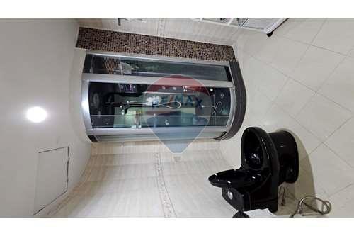 picture [920021007-306] well maintained and spacious condo in the heart of the city for sale - 25/27