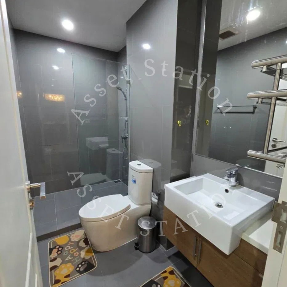 picture 🚆Noble Revo Silom, life next to the train, near BTS & expressway entrance/exit🚆 - 11/11