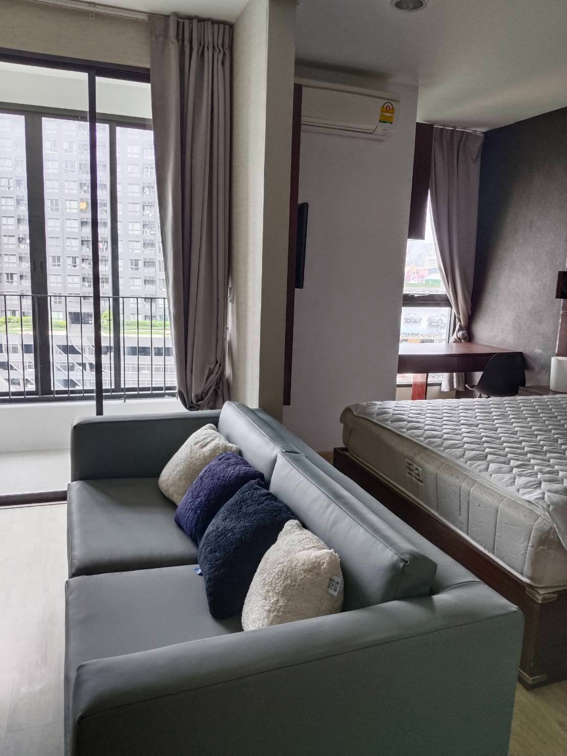 ให้เช่า คอนโด ไอดีโอ คิว พญาไท *ห้องสวย* ที่ Line: @homefinder