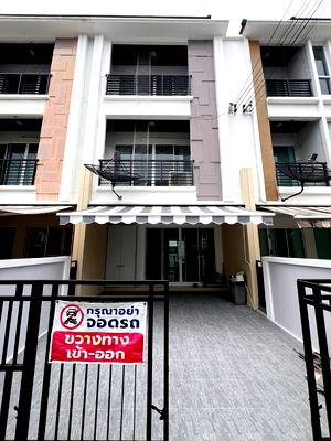 เช่าทาวน์โฮม วิทยาลัยพณิชยการบางนา : บ้านให้เช่า aan Klang Muang S-Sense Srinakarin 46/1 พร้อมเข้าอยู่สนใจติดต่อ Line @goodmanpro หรือ โทร 0999029192