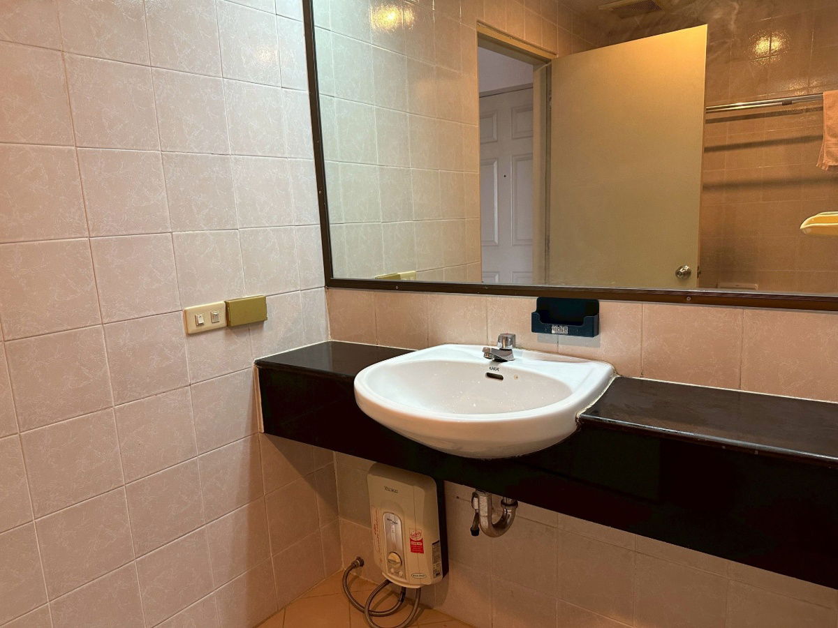 picture Condo for Rent at The Royal Gems Golf & Sport Club, Salaya 📍 Near Mahidol University, Salaya - 11/20