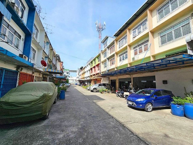 picture Shop House For Rent Suksawat 31/1 Bangkok - 3/8