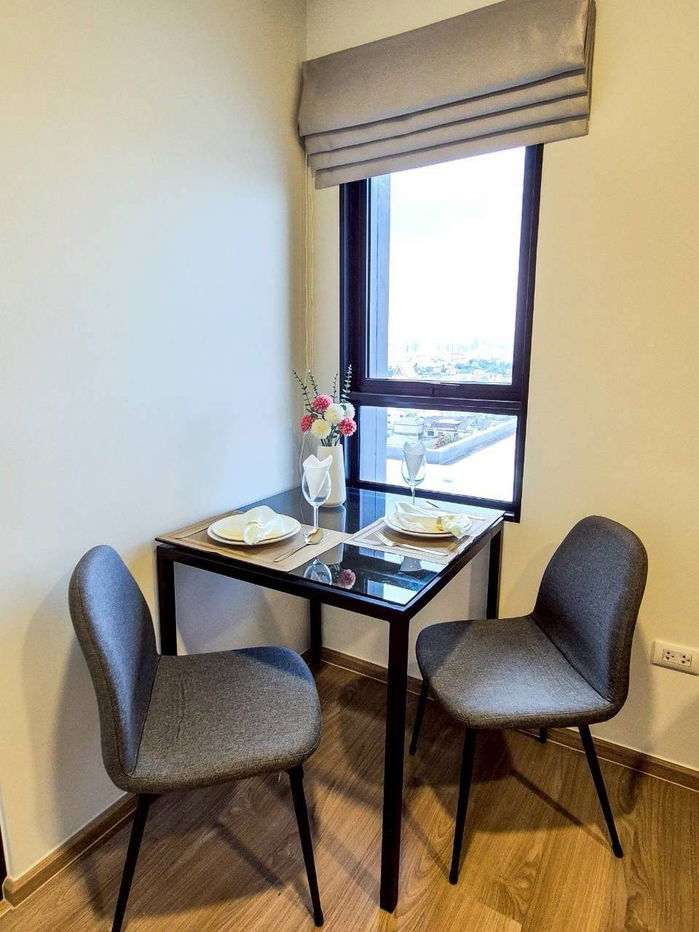 picture Condo for rent: Chewathai Pinklao, ready to move in. If interested, contact Line @goodmanpro or call 0999029192. - 7/11