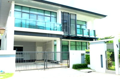 Houses for rent Bangkok-Chon Buri Motorway : HotDeal​🔥🔥For​Rent​ House Fullyfurnished Ready to move in at Setthasiri Onnut-Srinakarindra (MD-92371)​