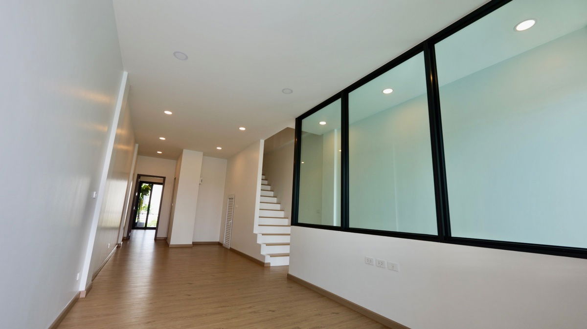 picture 3-story home office for sale, new project in Theparak, using premium materials, only 8 units, special price starting at 5.9 million baht,  - 6/16