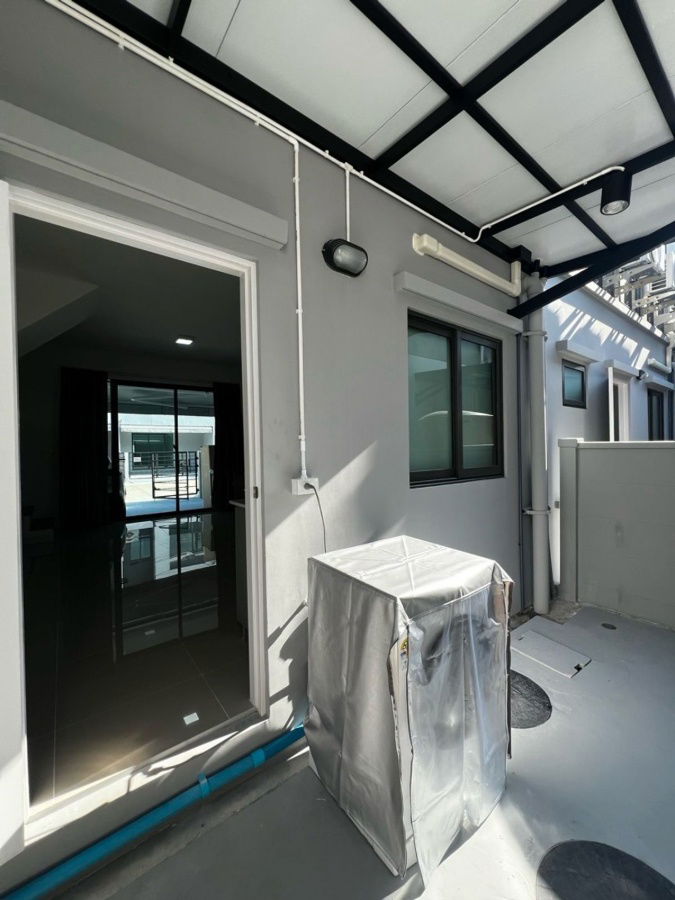 รูป RL-134 ให้เช่า ทาวน์โฮม พลีโน่ สุขุมวิท - บางนา 2 ( Pleno Sukhumvit - Bangna 2 ) ขนาด 17.5 ตร.ว. ใกล้ เมกาบาง บ้านสวย ตกแต่งพร้อมอยู่ @rdsluxury - รูปที่ 11/11
