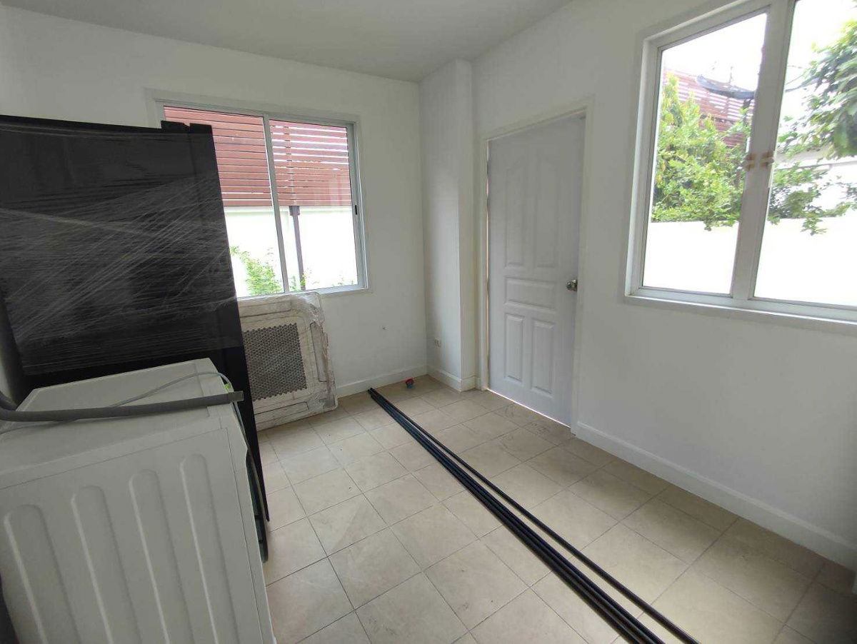 picture EH92244 -For rent: Blue Lagoon 1, renovated detached house,  3 beds, 3 baths, Bangna km.8 - 5/6