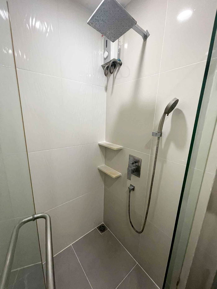 รูป Rent 1 bed 1baht 24 sqm Rhythm Asoke 1 Condo Minimum contract 1 year contract we have many units here pls contact us Can Negoวิวสวน - รูปที่ 8/13
