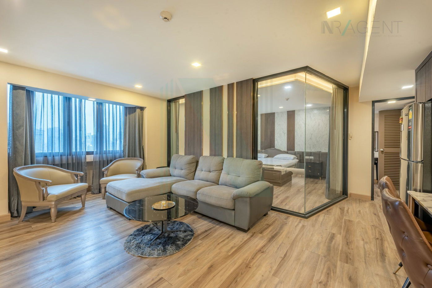 picture For Rent Condo OMNI TOWER Building 1, Floor 31,1 bed room, Room size 65 sqm - 3/8