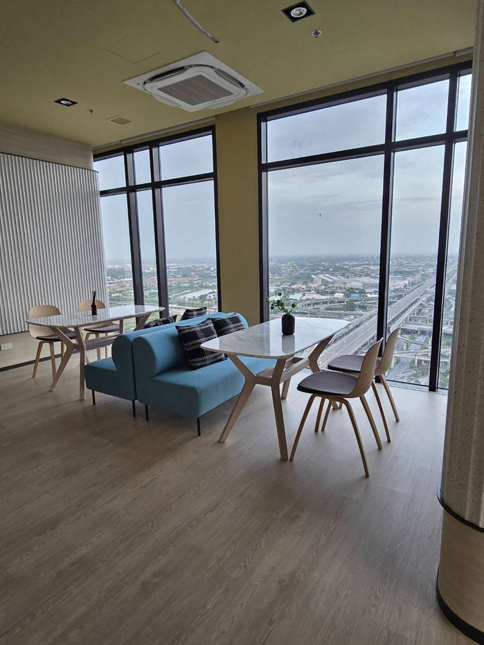 picture Code: KJ8554  for rent Nue Mega Plus Bangna // Line ID: @kjcondo (with @) // - 40/45