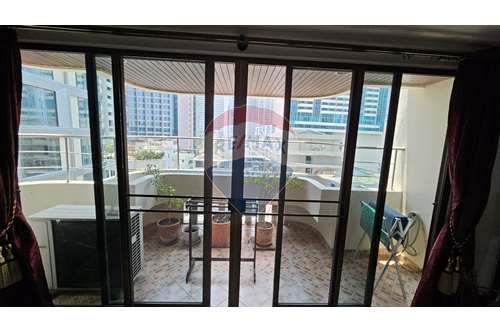 picture [920021007-306] well maintained and spacious condo in the heart of the city for sale - 23/27