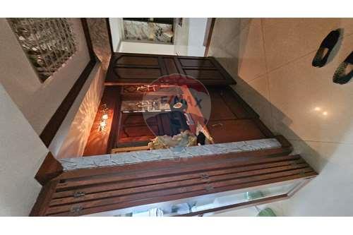 picture [920021007-306] well maintained and spacious condo in the heart of the city for sale - 27/27