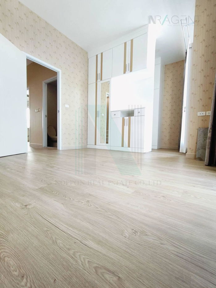 picture 📌 For Sell Town house Q DISTRICT GUSTO KINGKAEW-SUVARNABHUMI 2-story 4 bedroom 3 bathroom - 7/8