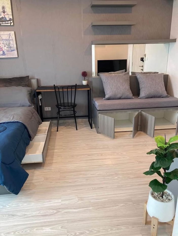 picture Urgent Rent!! Great Price! Beautifully Decorated Unit at IDEO MOBI Sukhumvit Eastgate - 2/13