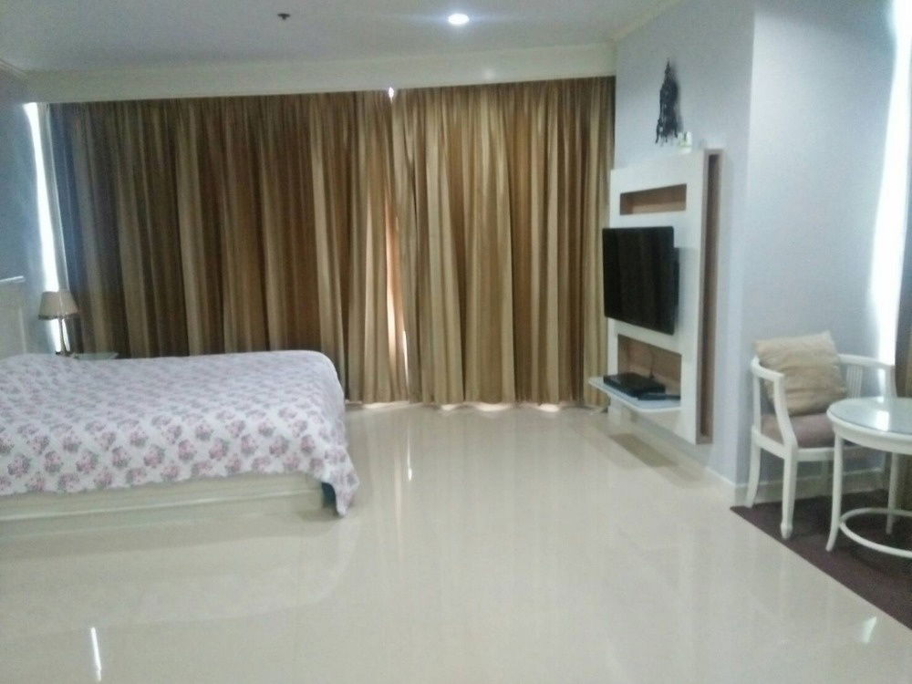 picture P-39241 Condo for rent President Place fully furnished (Confirm again when visit).  - 1/6