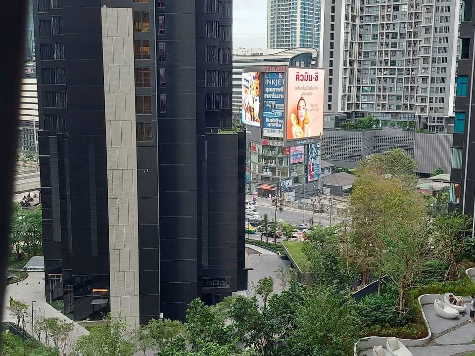 รูป ให้เช่า Life Asoke Rama 9   ** 17,000 บ./ ด. **ห้อง Studio ขนาด 26 ตรม. ชั้น11  ตึกA   วิวสวน วิวเมือง - รูปที่ 8/10
