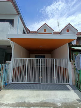 ขายทาวน์เฮ้าส์หมู่บ้านกรุงทอง สายไหม33 แบบ 2 ห้องนอน 2 ห้องน้ำ รีโรเวทใหม่ พร้อมเข้าอยู่ ฟรีโอน (TS0035)